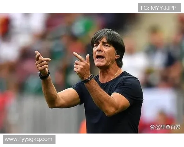 足球场上的脆弱之星对抗能力最弱的足球明星背后的故事与挑战